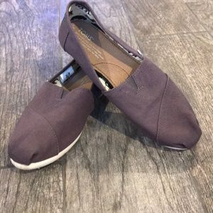 Toms shoes